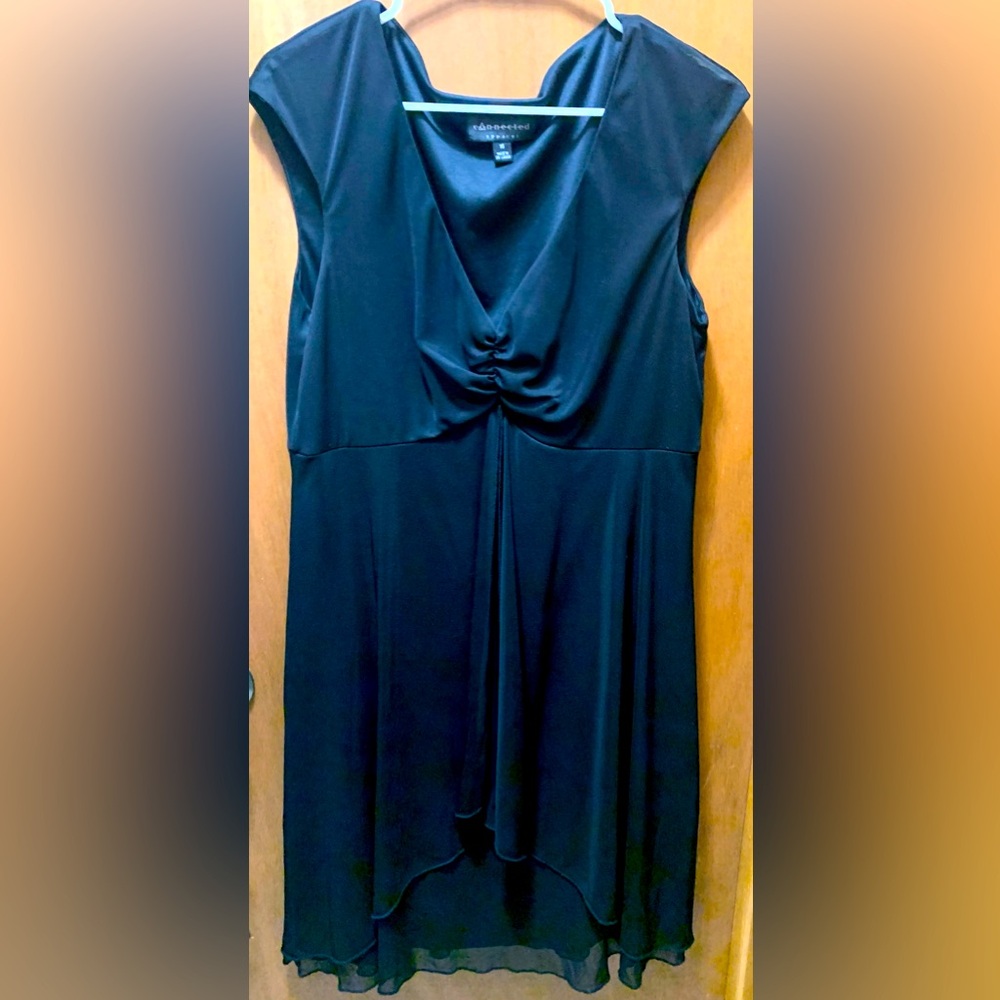 Short black sleeveless dress